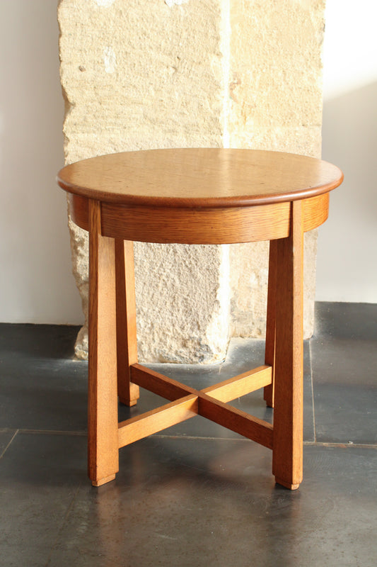 RECONSTRUCTION STYLE - Pedestal table