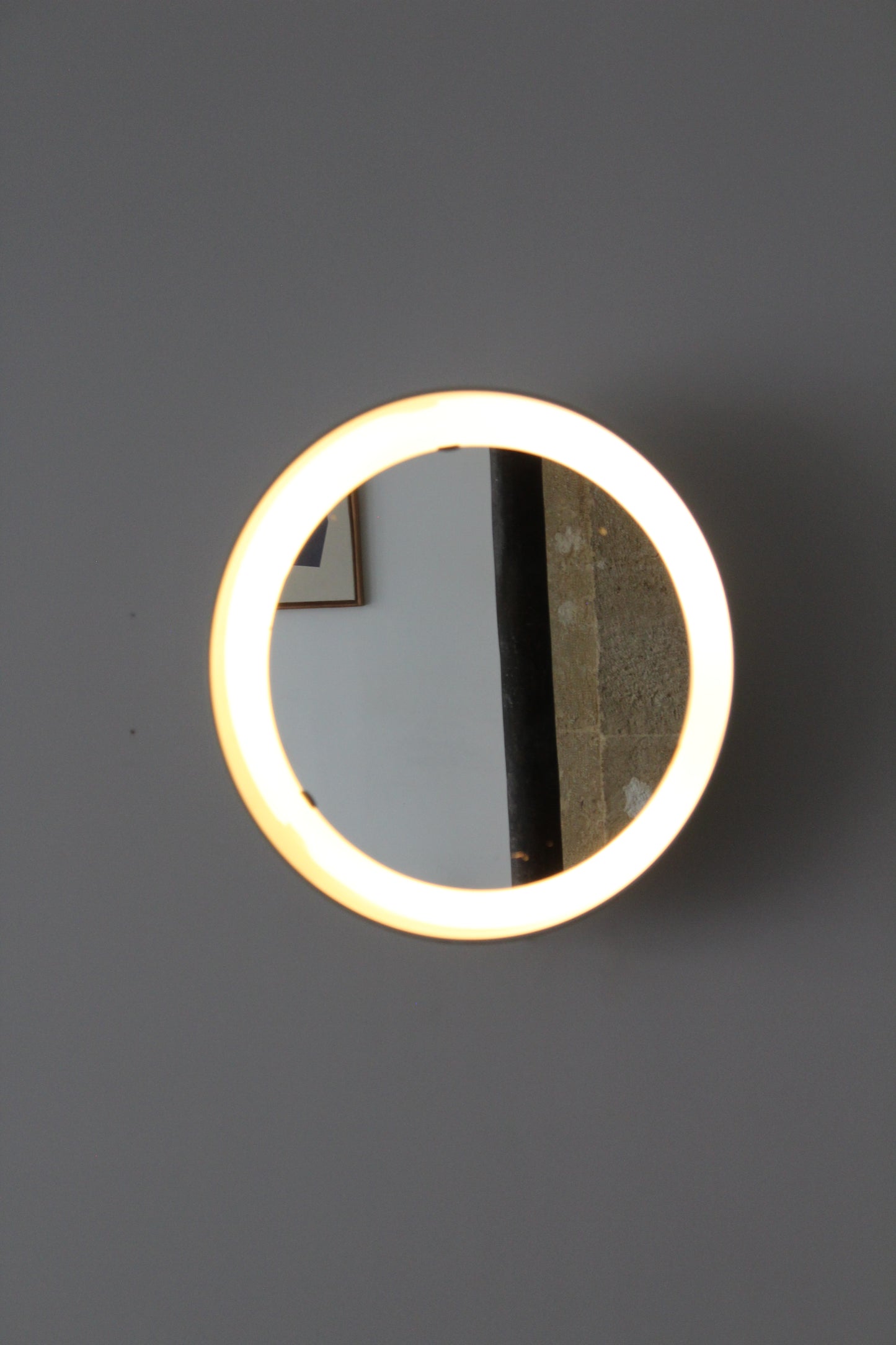 Miroir rétro-éclairé de Poul Henningsen