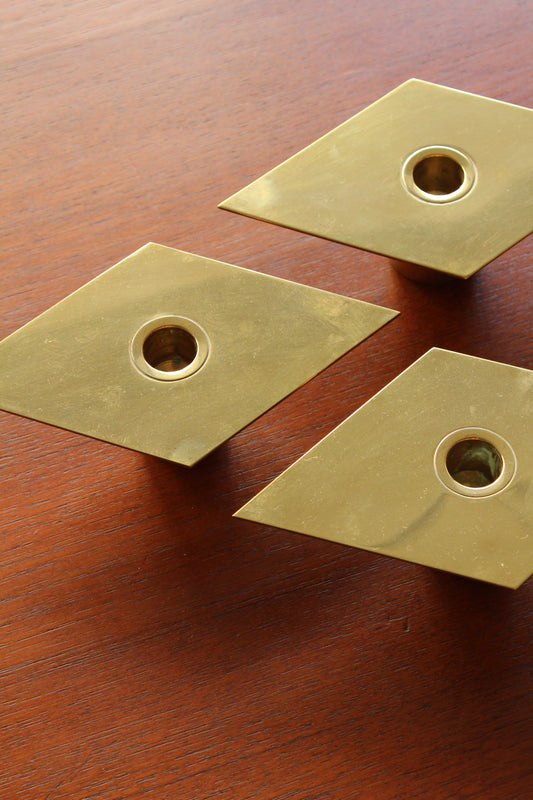 SIGURS PERSSON - Suite of three candlesticks