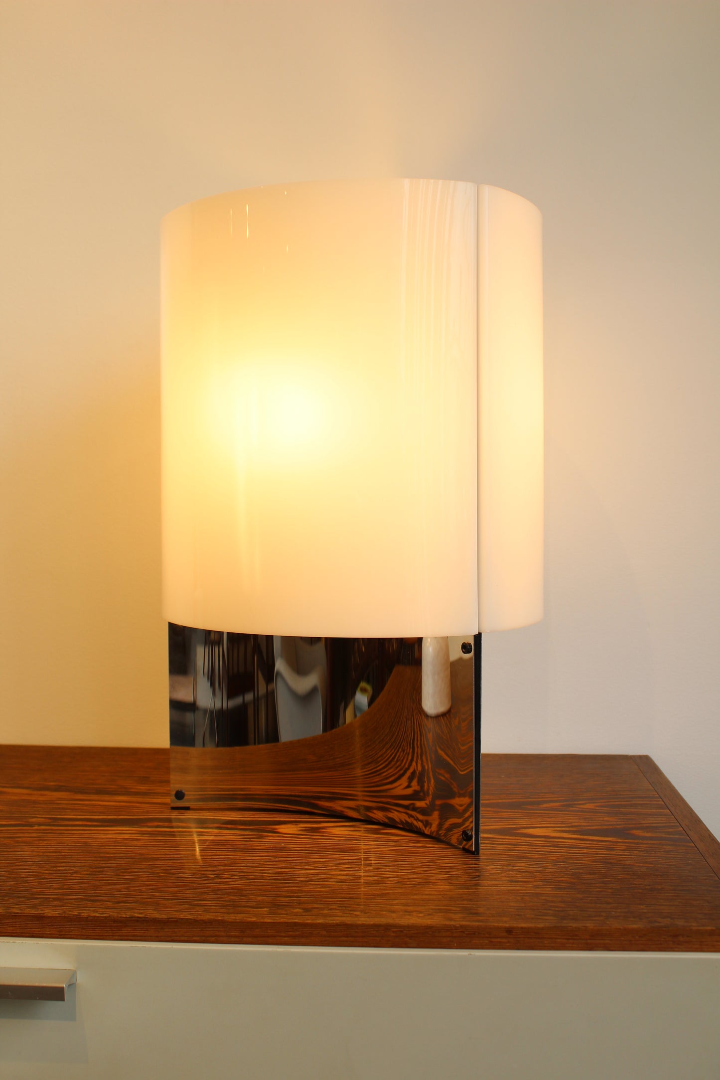 MASSIMO VIGNELLI | Lampe modèle "526/p"