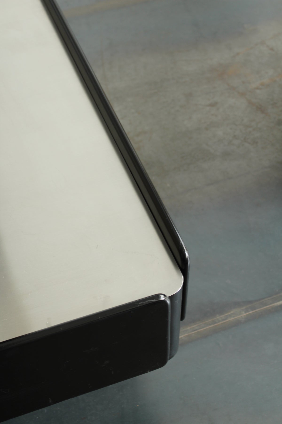 VICO MAGISTRETTI | Table basse "Caori"