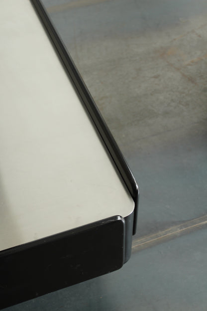 VICO MAGISTRETTI | Table basse "Caori"