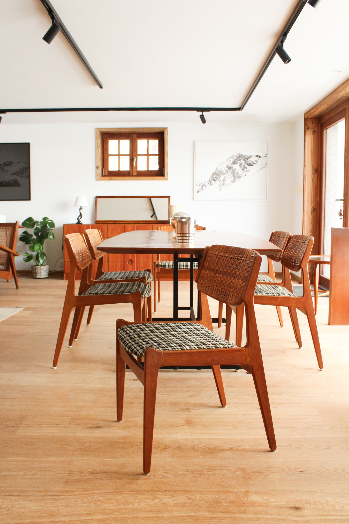 DESIGN SUEDOIS | Set de 6 chaises