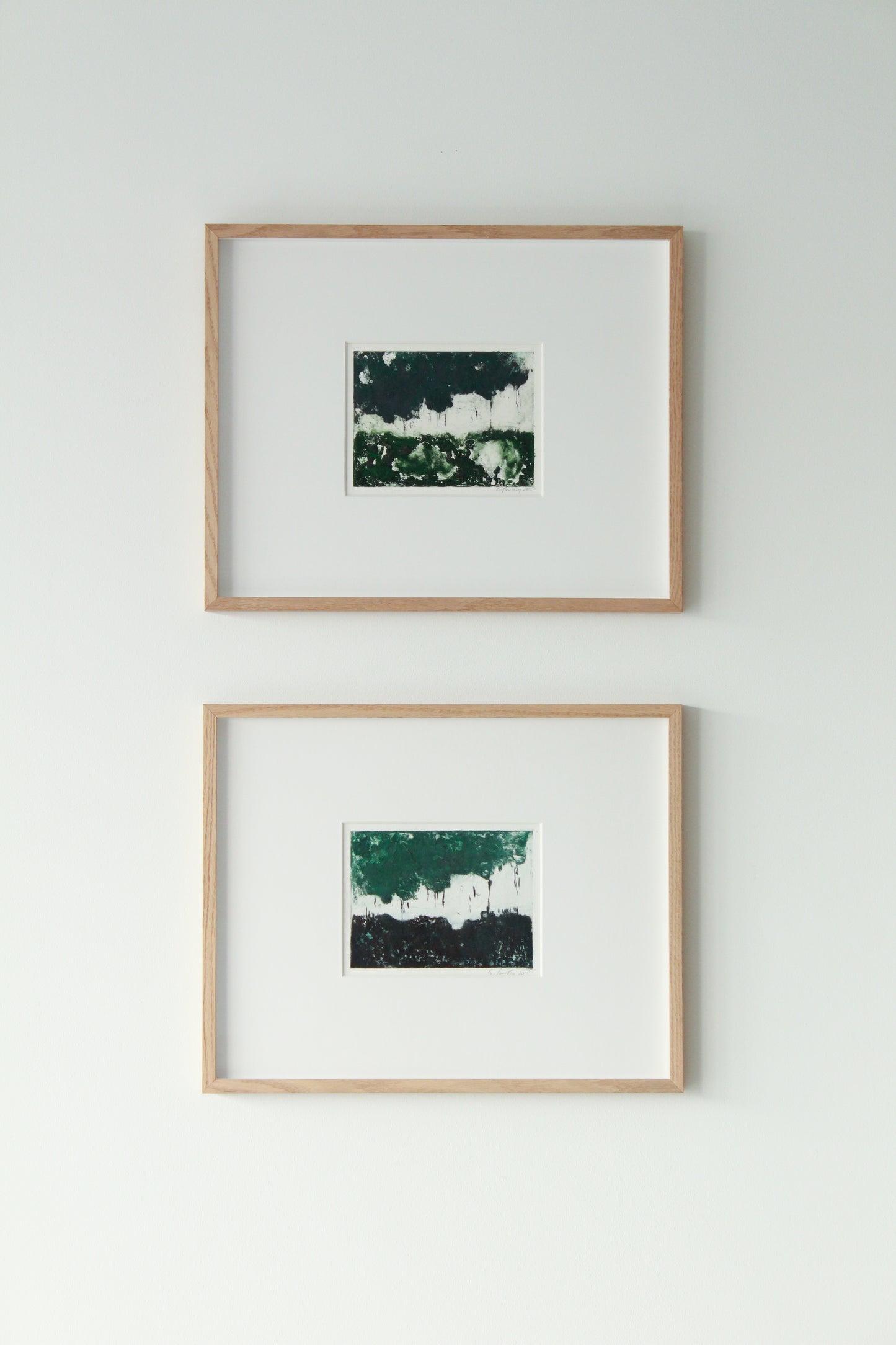 Nuée noire sur horizon vert & Nuée verte sur horizon noir