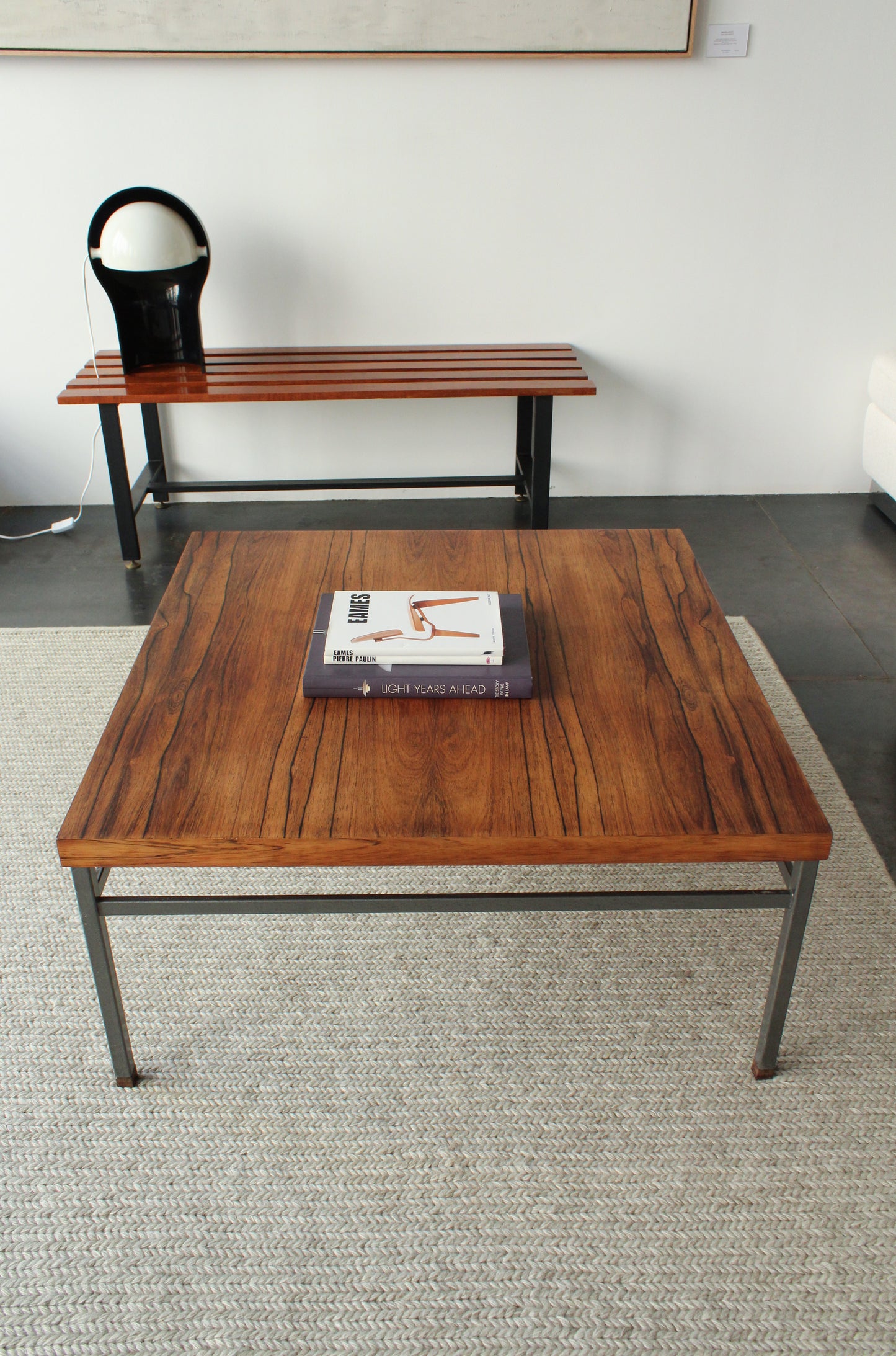 Table basse danoise, années 1960